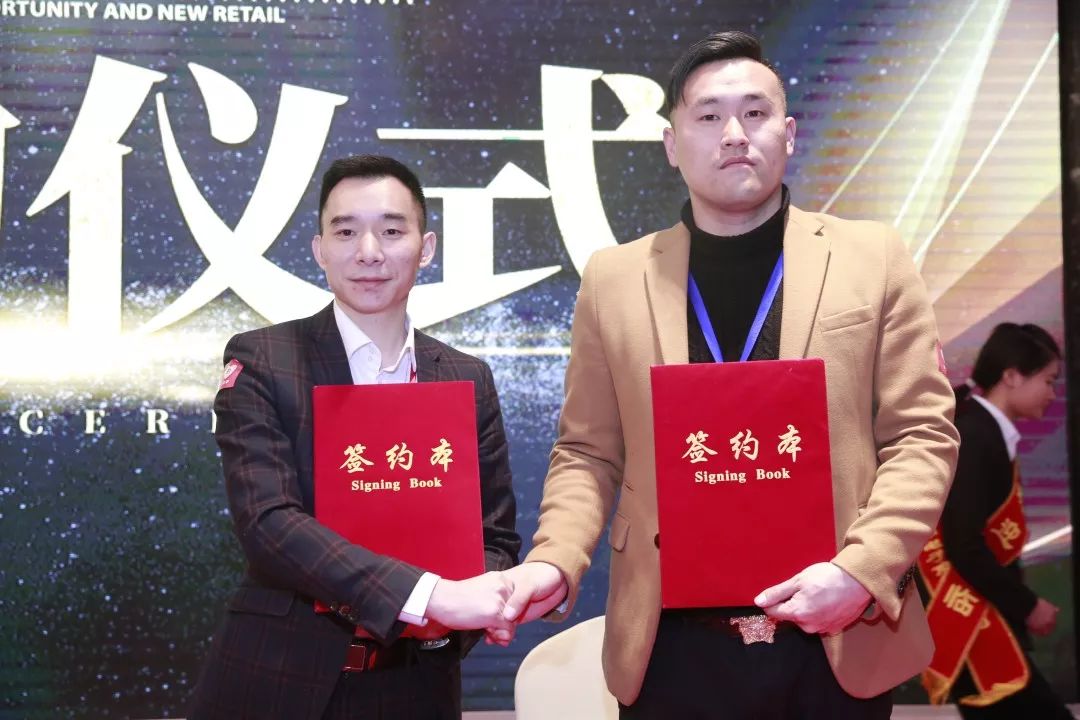 电商江湖打破沉寂：“新物种”爱拍拍隆重发布“竞拍”功能