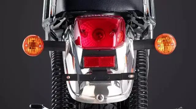 五羊本田推出国四太子摩托车,颜值高,油耗低,实用性非常强