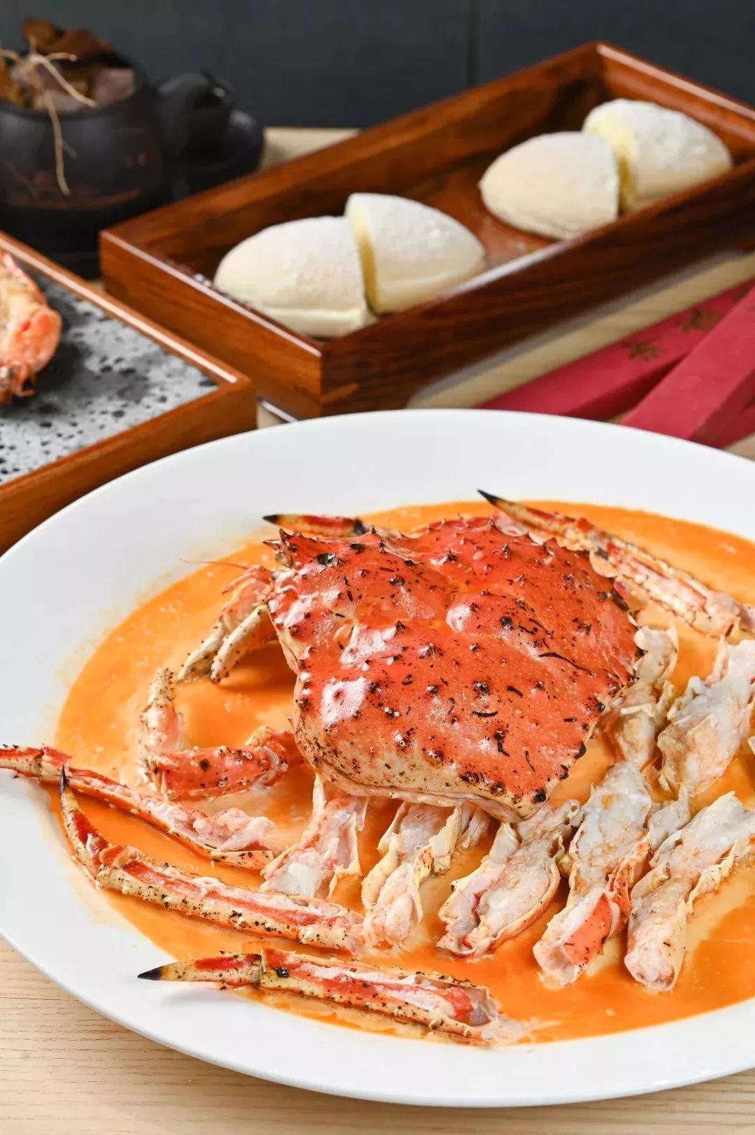 4000m²「平价海鲜」，还藏了个老广早茶，鸡煲、羊肉、虾蟹