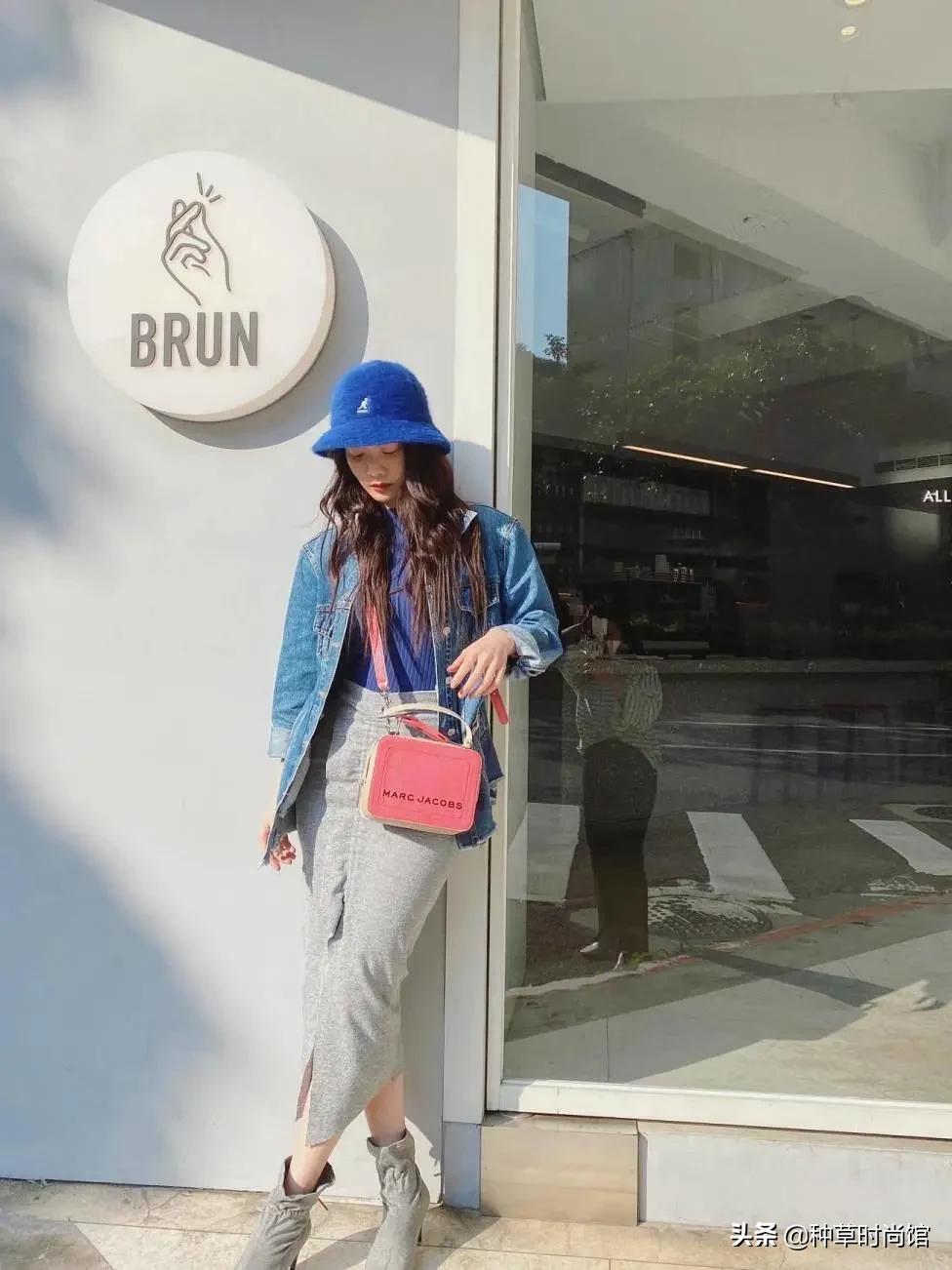 雾霾蓝和克莱因蓝哪个显白,宝蓝跟克莱因蓝哪个显白