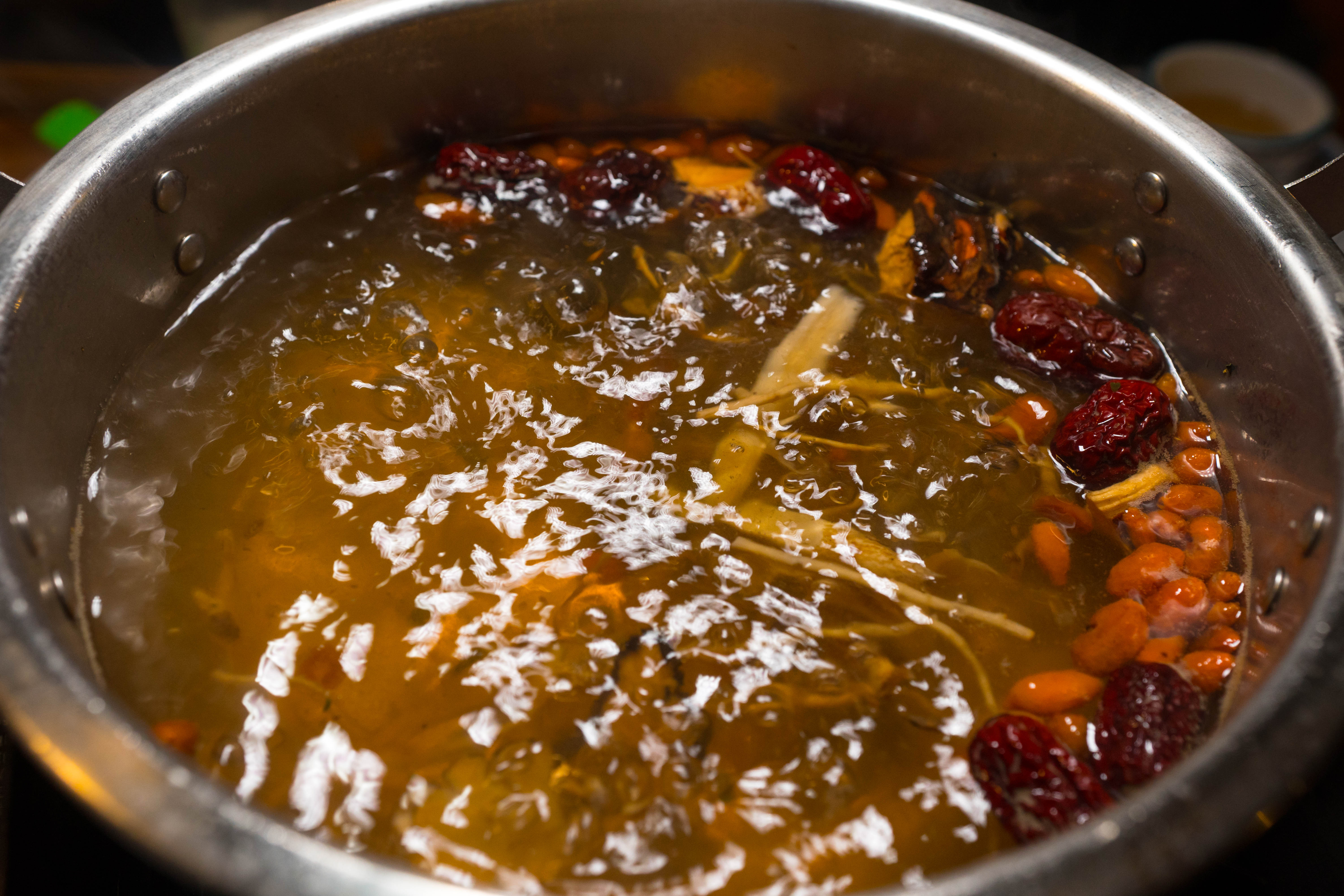 说实话我很反感餐厅取名XX研究所，抱着扫雷心态体验了其中一家