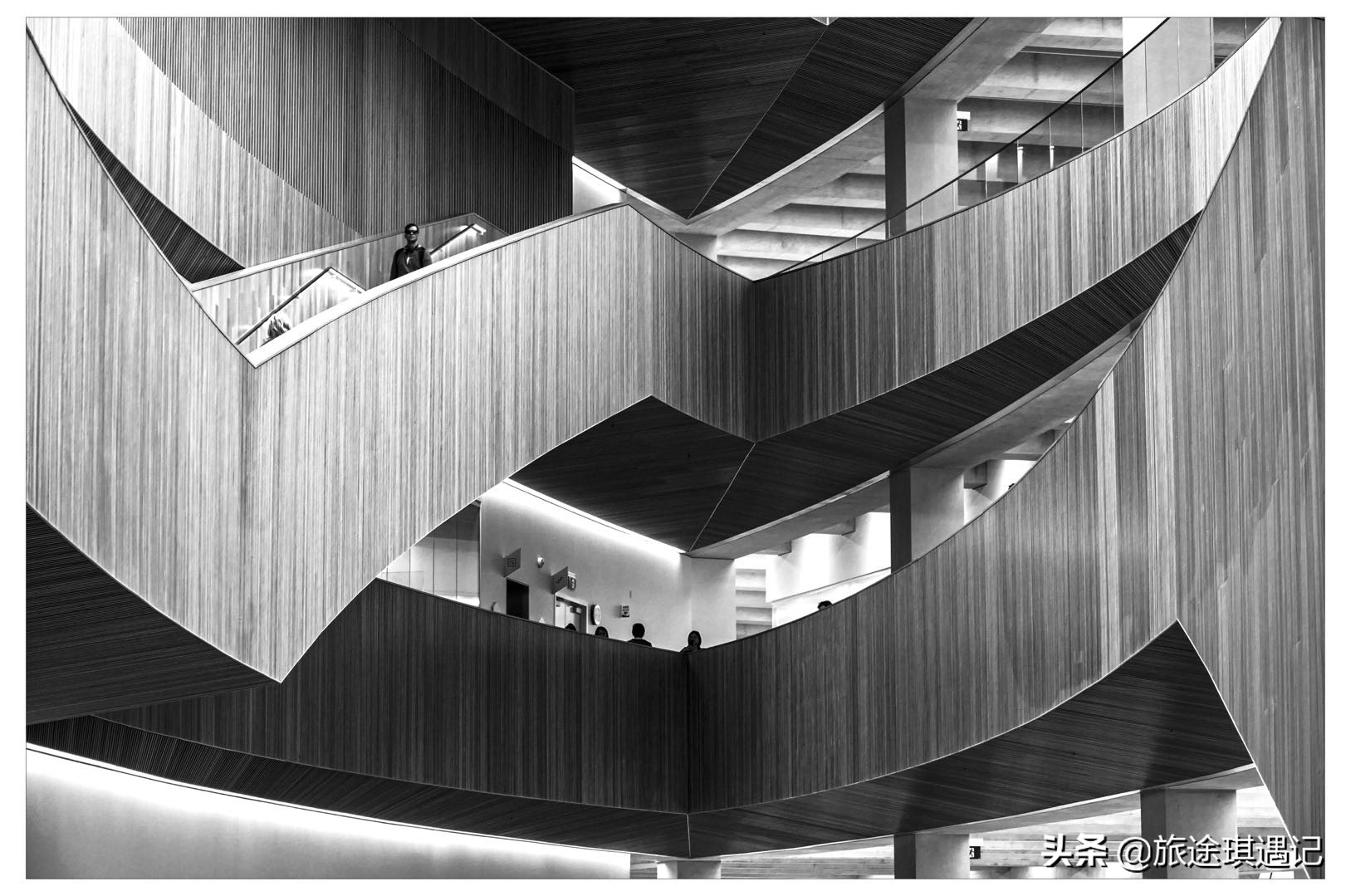 跟团游的十大缺点,跟团游究竟有哪些陷阱