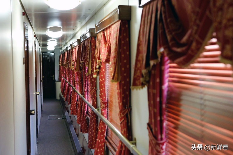 俄罗斯圣彼得堡火车卧铺,莫斯科到圣彼得堡的卧铺车厢怎样