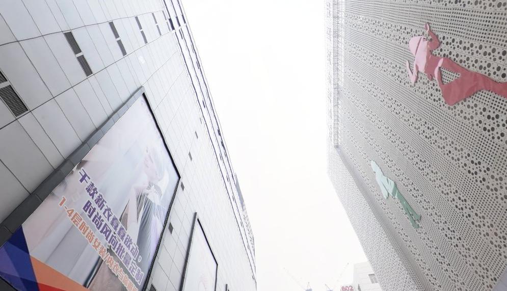 深圳女装进货批发市场大全,深圳南油高端女装批发在哪个区