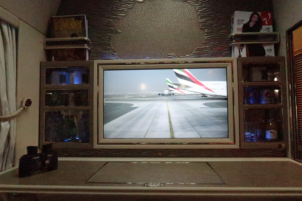 阿联酋航空b747,阿联酋航空b777-200lr