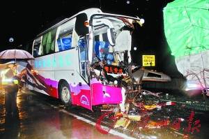 我与父母的一段往事,我和我的父辈四个故事分别简介