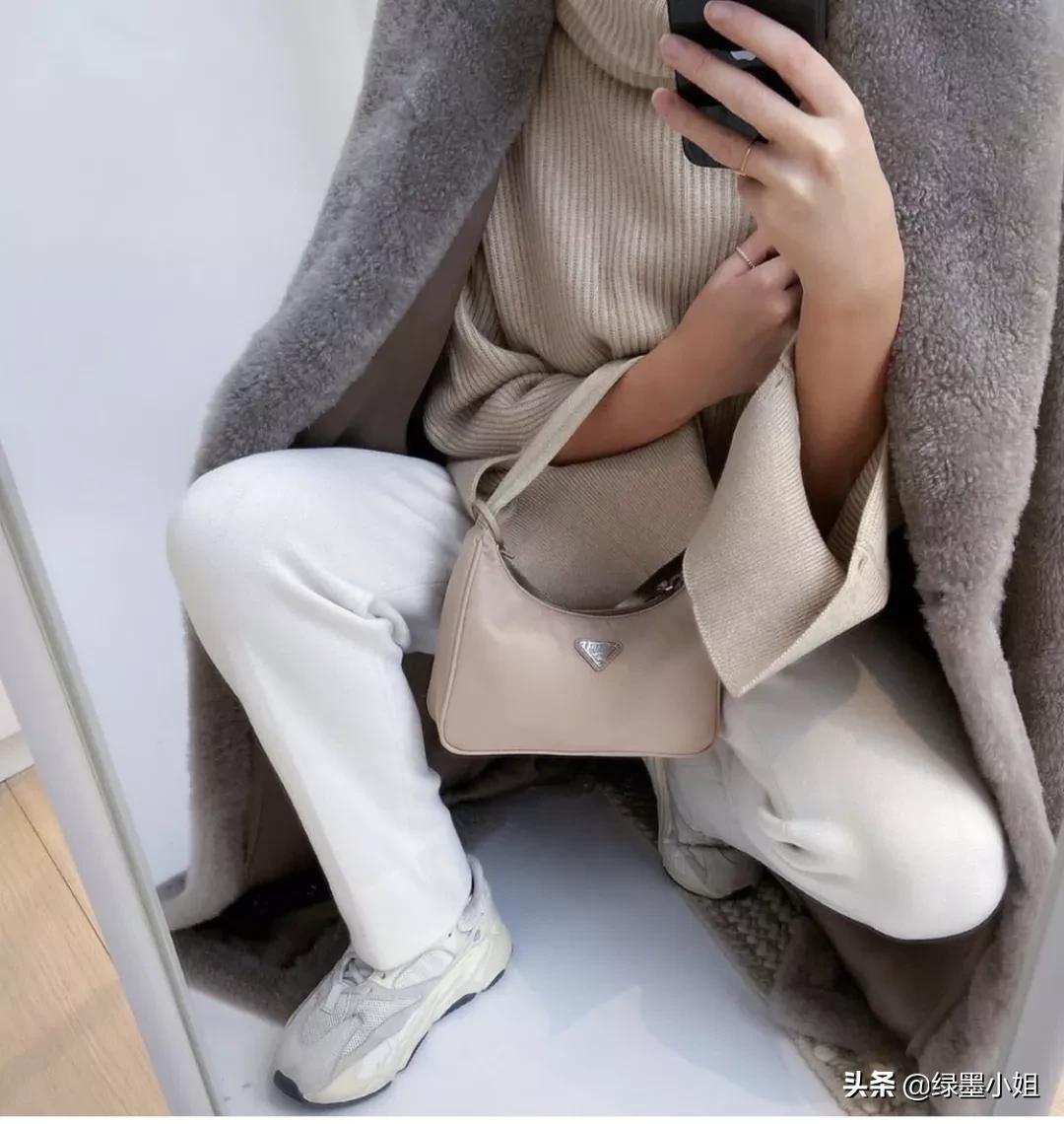 欧阳娜娜所有的包包,欧阳娜娜便宜的包包