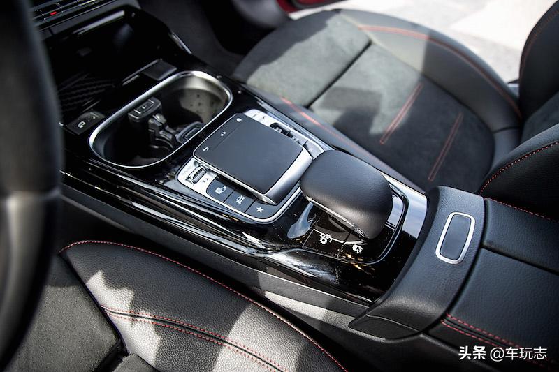 2022年奔驰amga35s,2020奔驰amga35图片