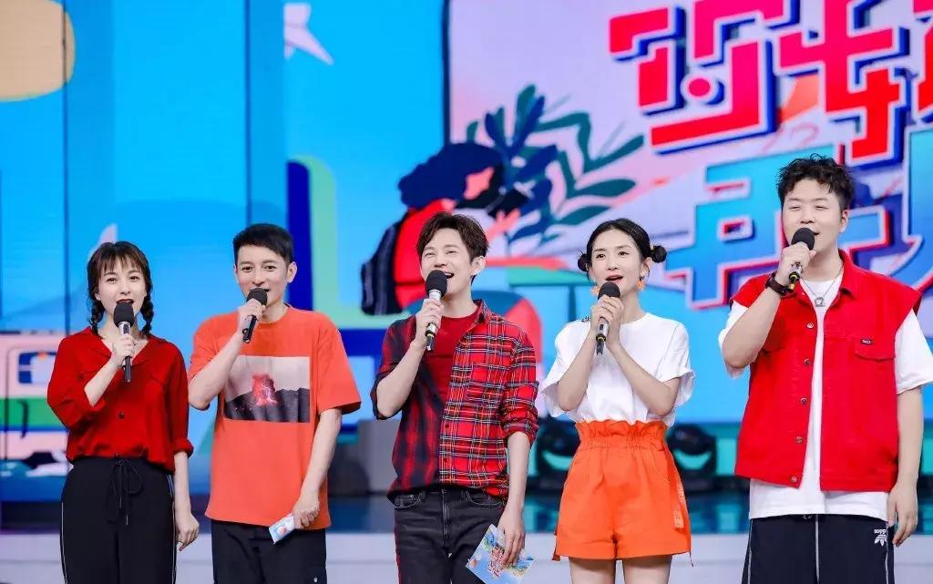 姐弟恋谢娜与张杰,姐弟恋明星夫妻张杰谢娜