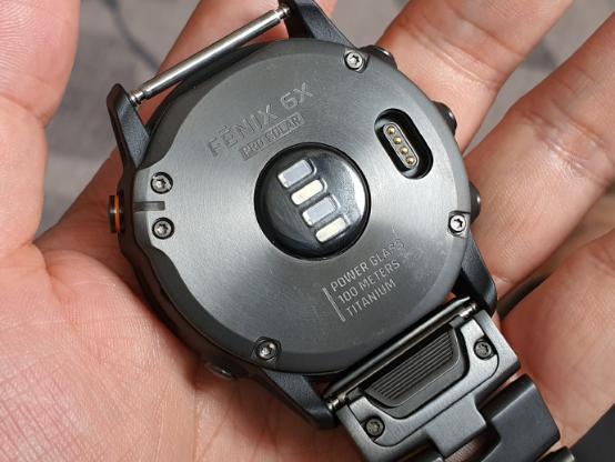 佳明手表会故意不充满电吗,太阳能手表没电怎么办