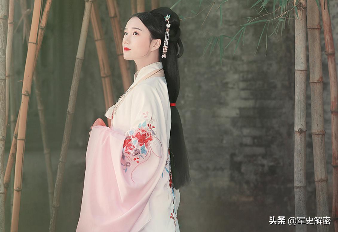 美文：剪一季嫣然时光暖你，叠一展相思随你入心间