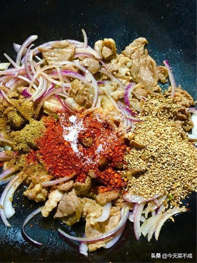 老北京炒烤羊肉,老北京烧羊肉咸香软嫩