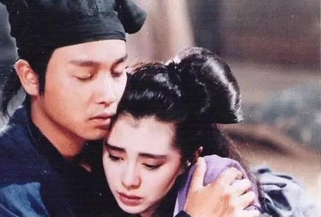 贞子伽椰子还没变成鬼时，这些香港恐怖片就把我们吓尿了