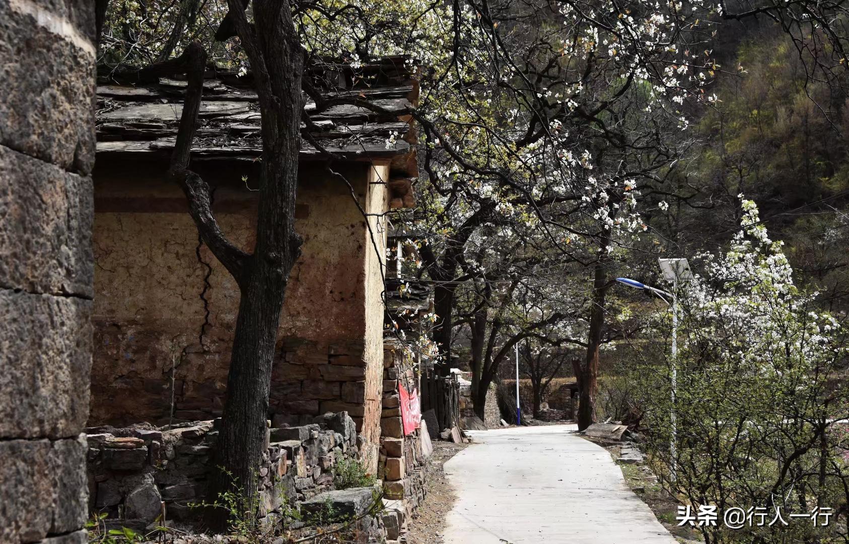 河南太行山悬崖古村,林州太行绝美古村落