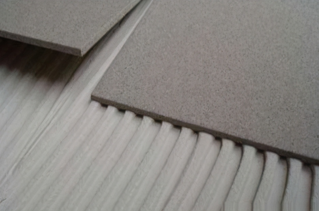 三分钟带你了解高端瓷砖品牌,瓷砖胶的种类和介绍