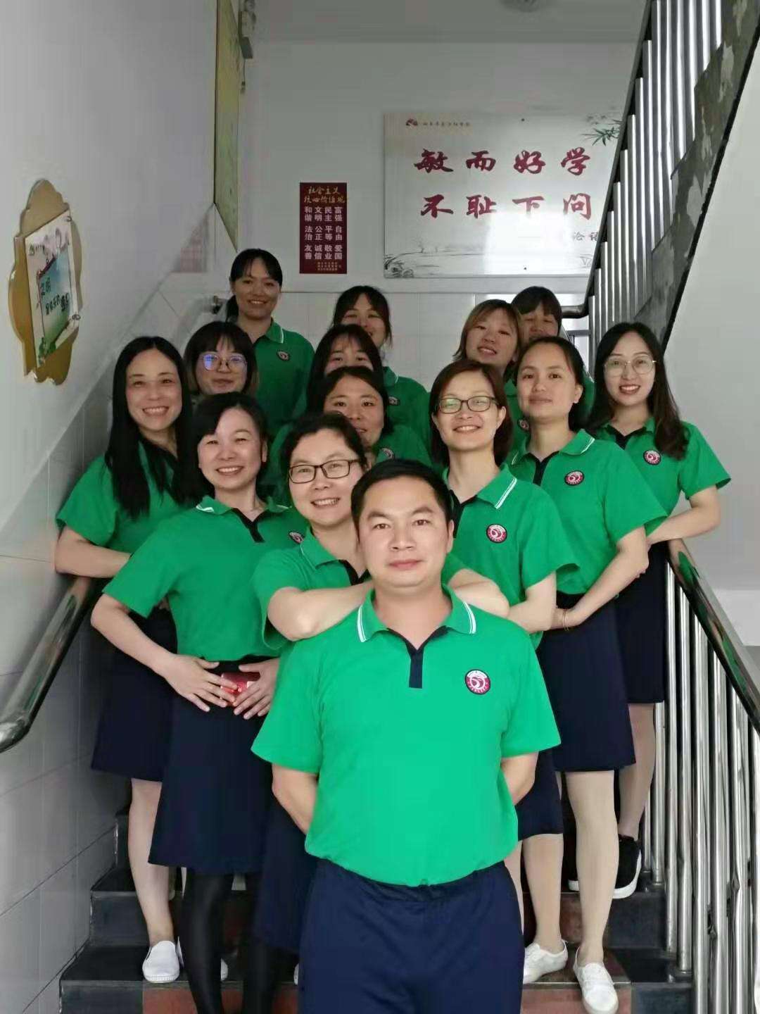 四年级上册梨花开尽春又来,梨花开尽春又来