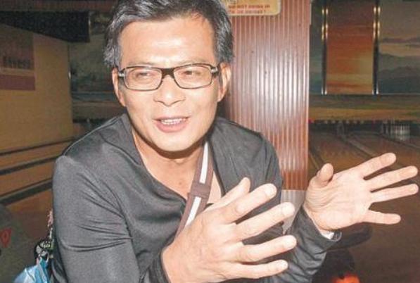 10位出轨男星的老婆与小三对比,唯一允许妻子出轨的男星