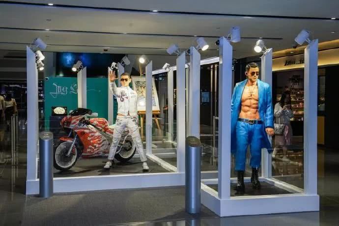 香港巨型圣诞树,香港圣诞树旅游攻略