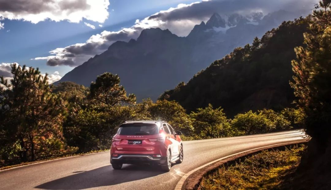 东南dx5最新款,东南汽车dx5新款试驾