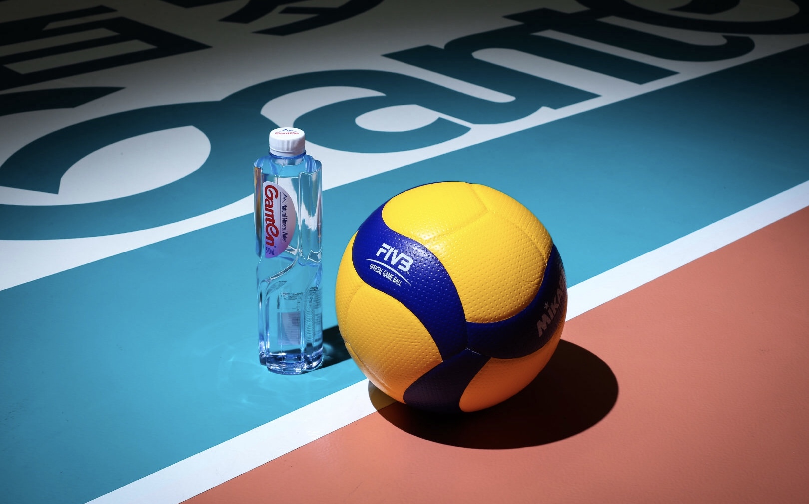 “为什么要从中国进口瓶装水?”——“水贵”百岁山的出海之路