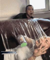 铁砂掌搞笑小视频,搞笑gif妹子你这心机有点深啊