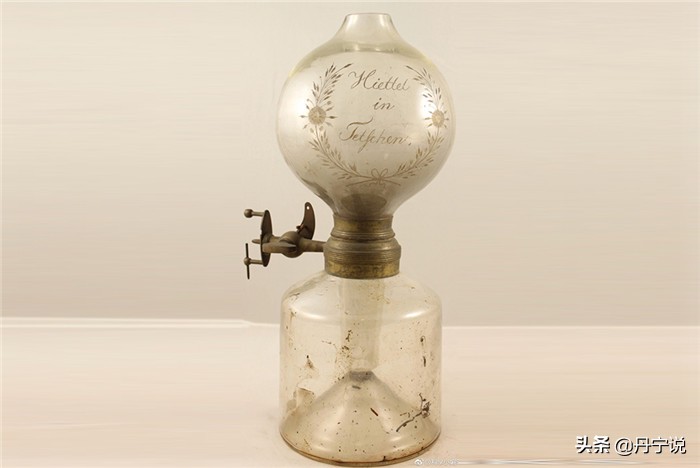 不抽烟买zippo打火机可以干什么,不抽烟却买了好几个zippo打火机