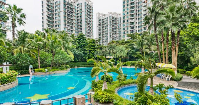 远离城市喧嚣的山林深处的房子,自然和繁华兼得的梦想居所