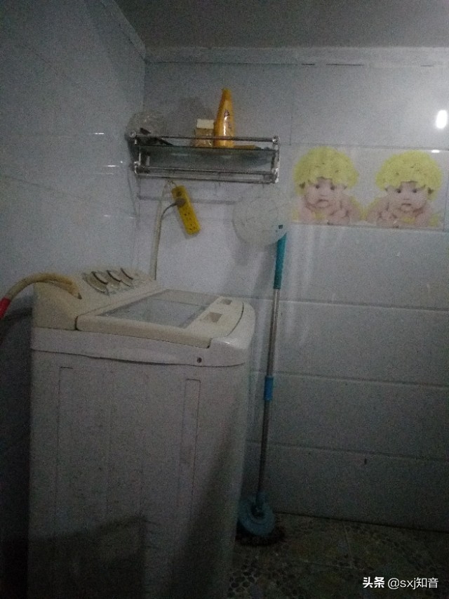 漏电开关跳闸复位按钮弹出,家里漏电开关老跳闸怎么办