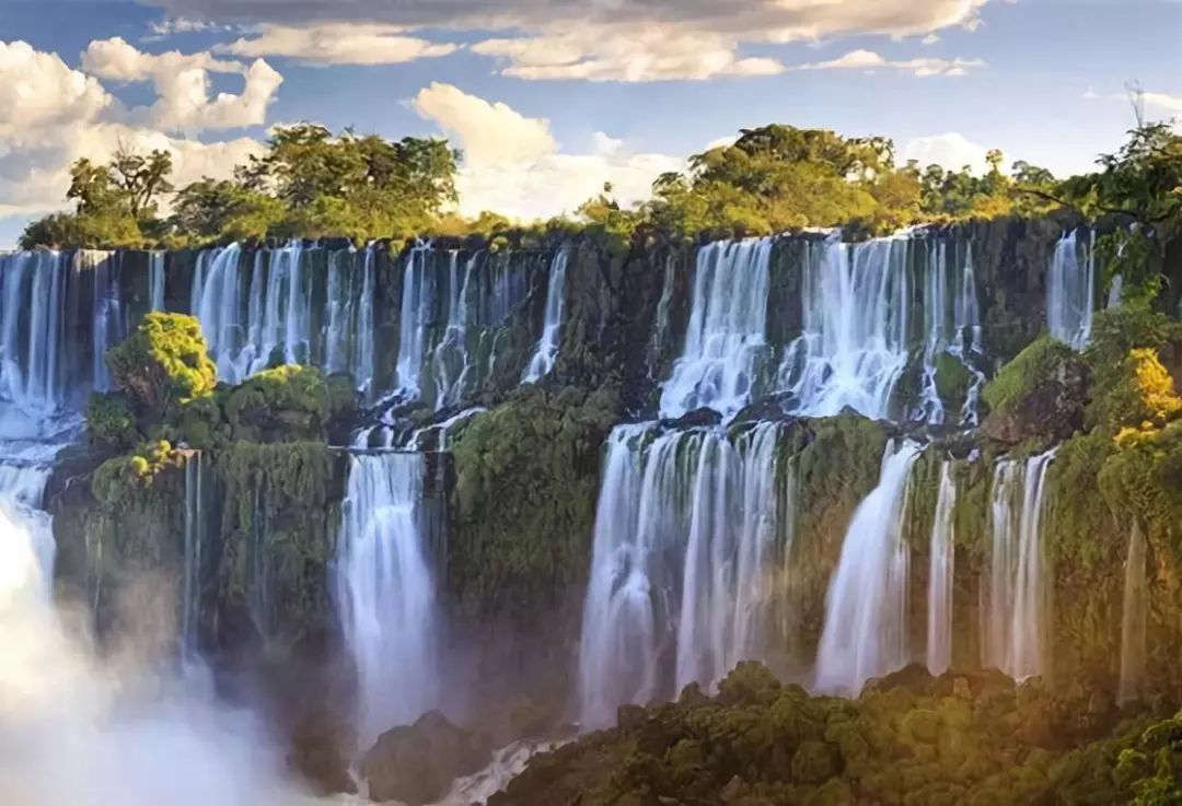 在地球的另一端相遇,在地球的另一端完整版