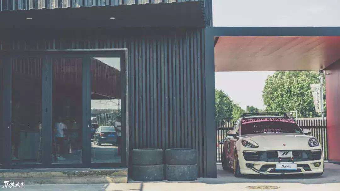 LOOP1上的儒行保时捷|型车实录