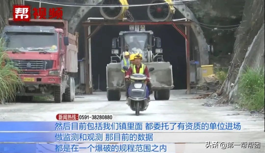 隔壁建房二年后导致我家墙壁开裂,家里房子二十几年墙裂