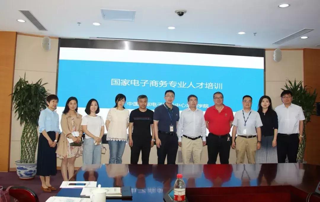 和青春不期而“榆”！榆林职院是你梦想起航的地方！