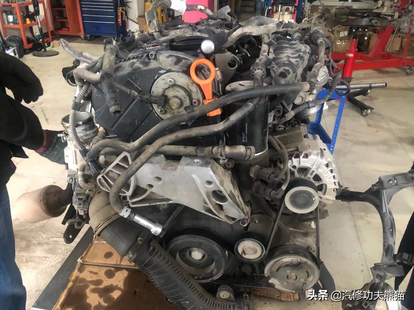 上海大众SUV销量王途观烧机油、漏机油被人乱修一通差点搞报废