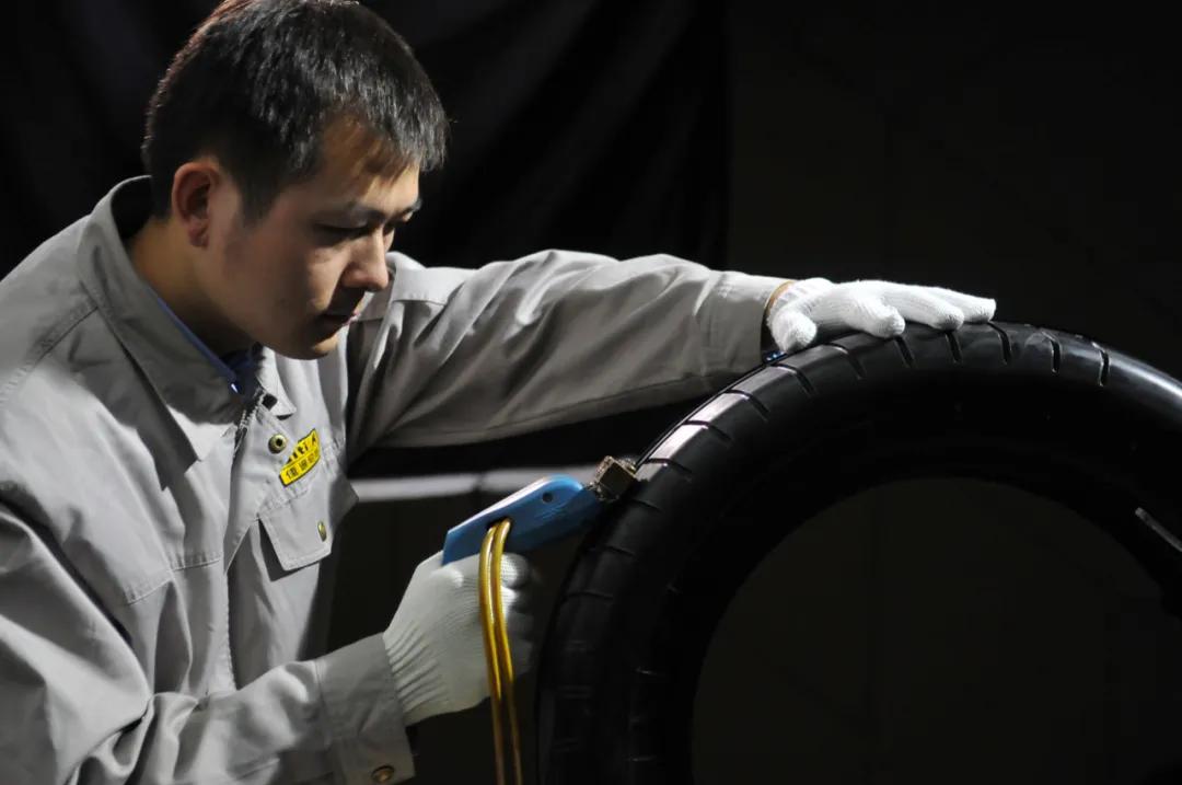 车轮里竟然有如此“黑幕”？