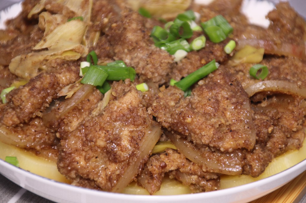 做粉蒸肉的粉用什么米炒,粉蒸肉成型后怎么炒着好吃