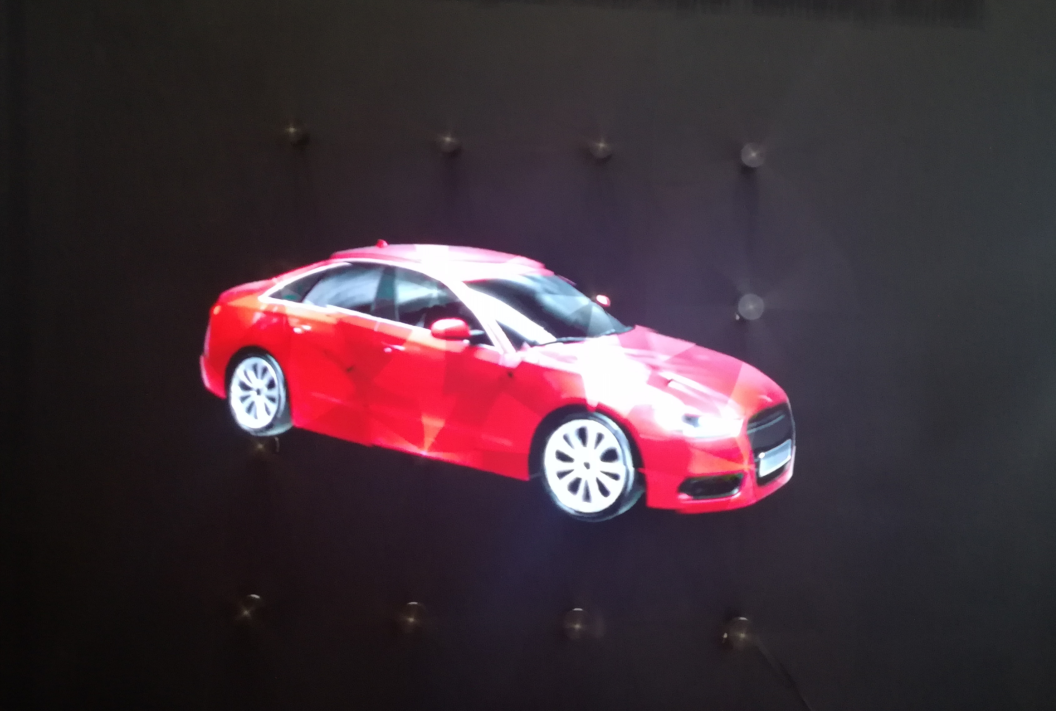 裸眼3D不遥远，科伊斯3D炫屏广告机成获利神器，消除投资商大烦恼