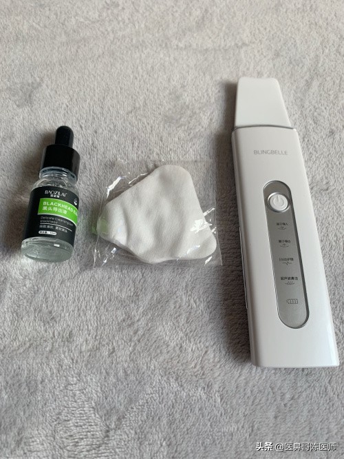 中医除黑头,手法去黑头好吗