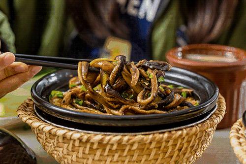 油中毒了咋办,近日学校集体中毒事件