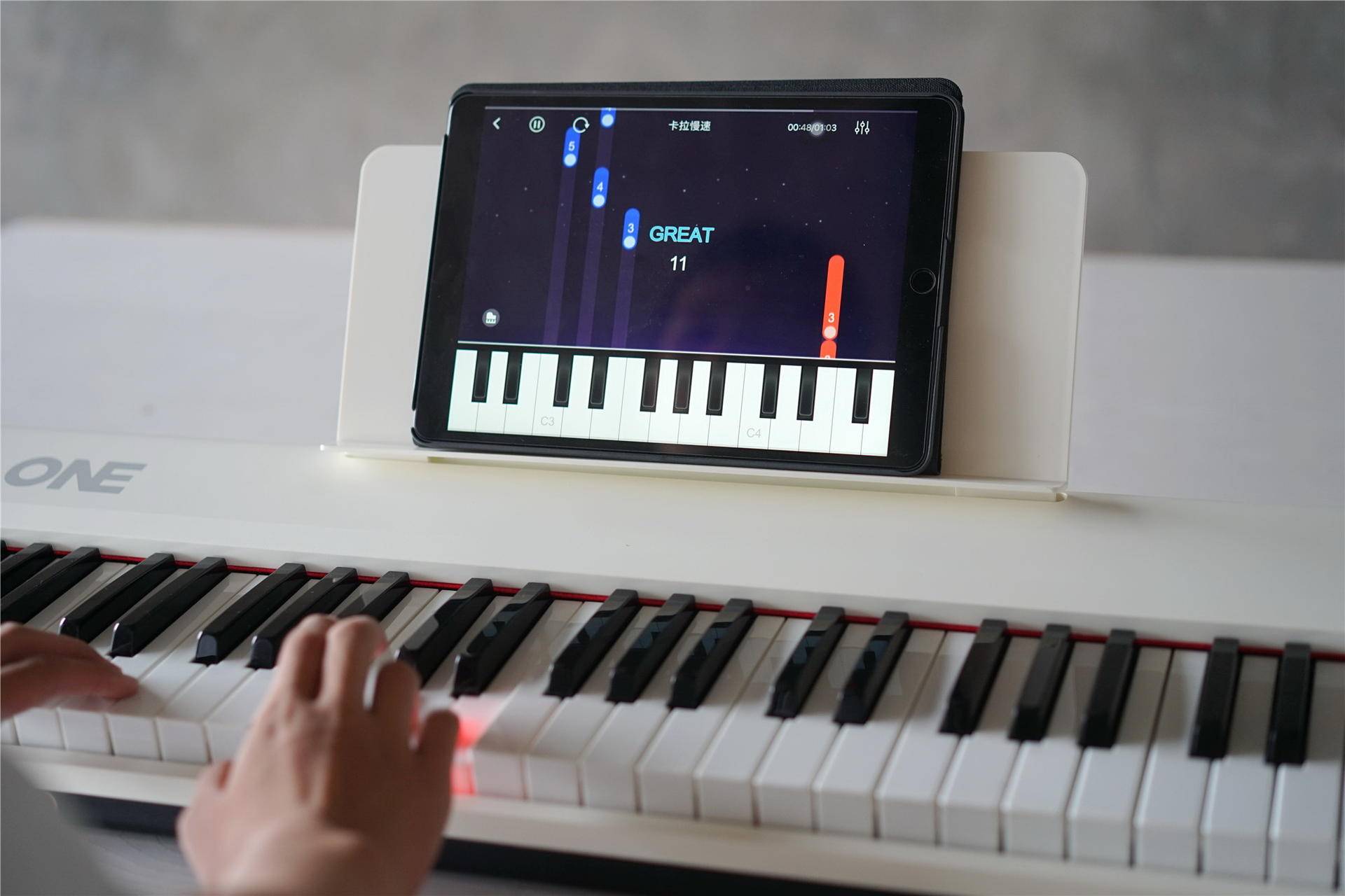 theone智能钢琴和电子琴的区别,theone智能钢琴和普通钢琴区别