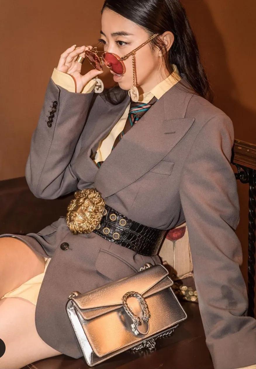 一条腰带拯救一条碎花裙,一条神奇的束腰带