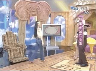 见面4次就订婚，被嘲胖后瘦20斤，任性大s凭啥在娱乐圈混26年？