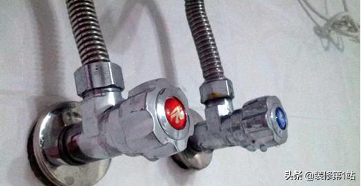 热水器进出水怎么接管,热水器进水小窍门