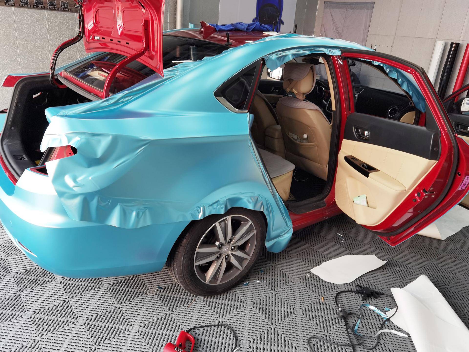 给你一点颜色看看完整版,汽车改色膜恢复原车颜色如何备案