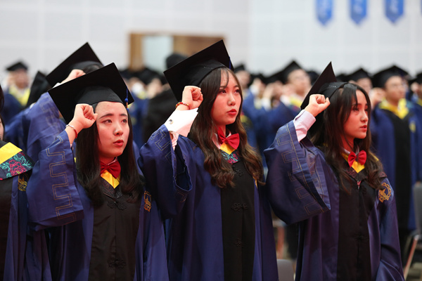 哈工大深圳优秀毕业生,深圳哈工大研究生毕业前景如何