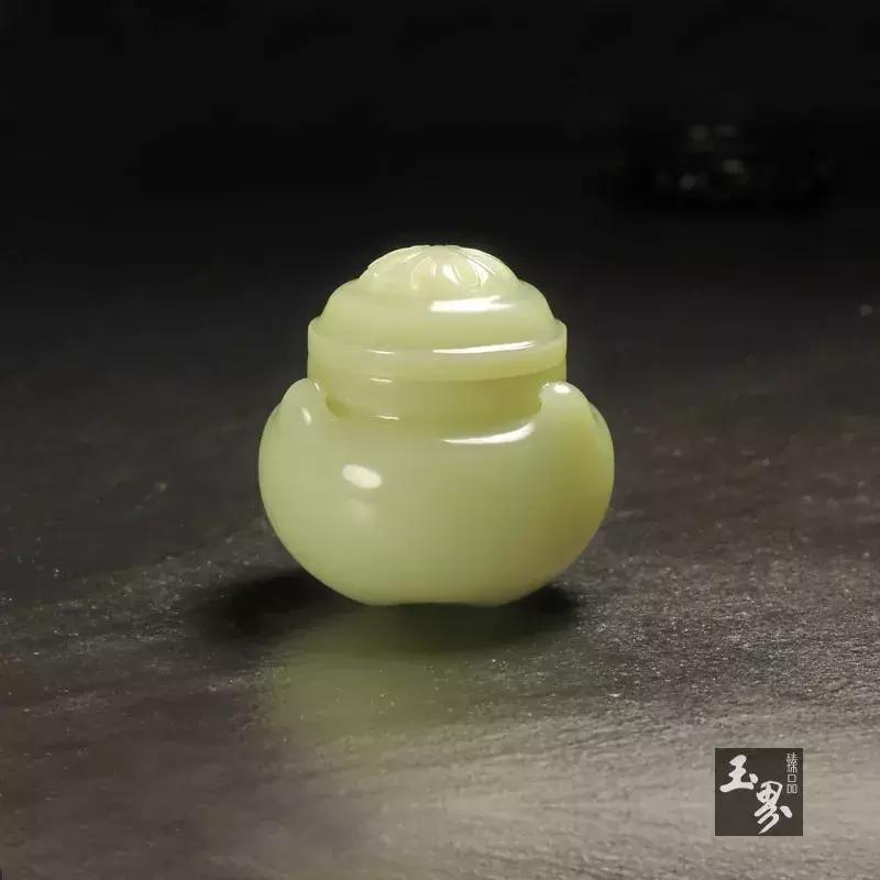 娓呭眳闆呭缇庢櫙鍥剧墖,娓呭眳闆呭鍥剧墖澶у叏