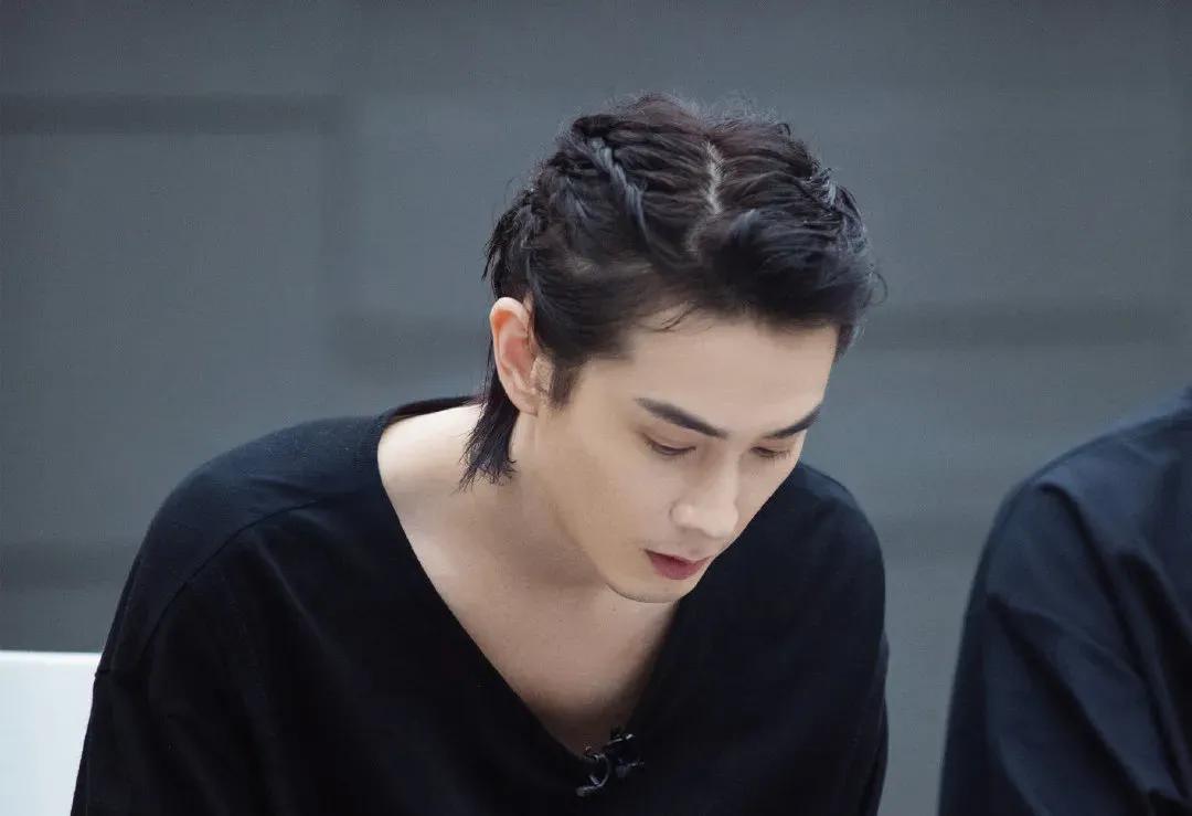 披荆斩棘|“哥哥”们熟男发型图鉴,丽锦美发通通安排上