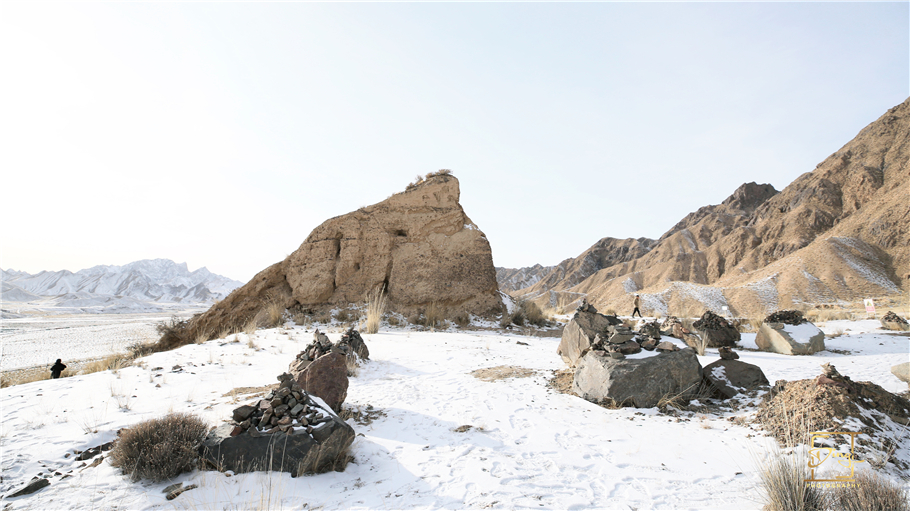 都兰古墓九层妖塔墓主身份,都兰和九层妖塔有什么关系