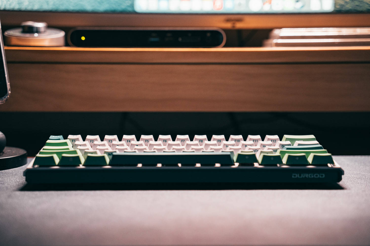 杜伽k330键盘限定,杜伽k310无光版键盘测评