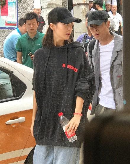 朱亚文即将播出的两部精彩电视剧,朱亚文最近的热播剧有哪些