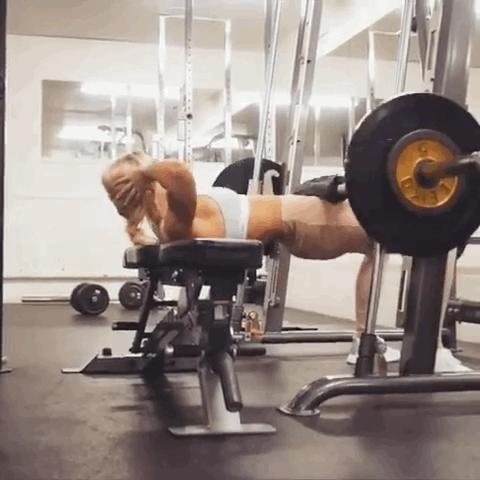 翘臀必做体式,臀推练完下臀酸是正确的吗